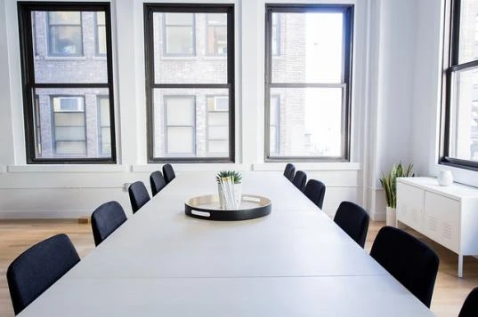 Un patron absent nuit (et beaucoup) à la productivité de la PME
